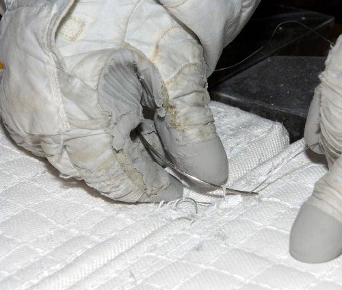 NASA Tests Options for Shuttle Blanket Repair